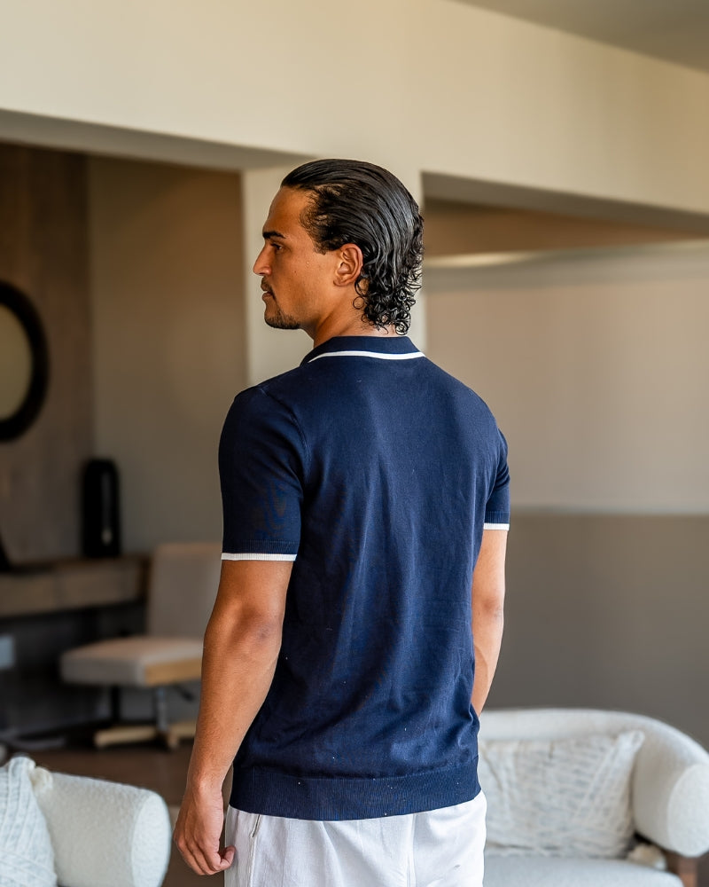 Polo w eleganckim stylu casual z eleganckimi detalami