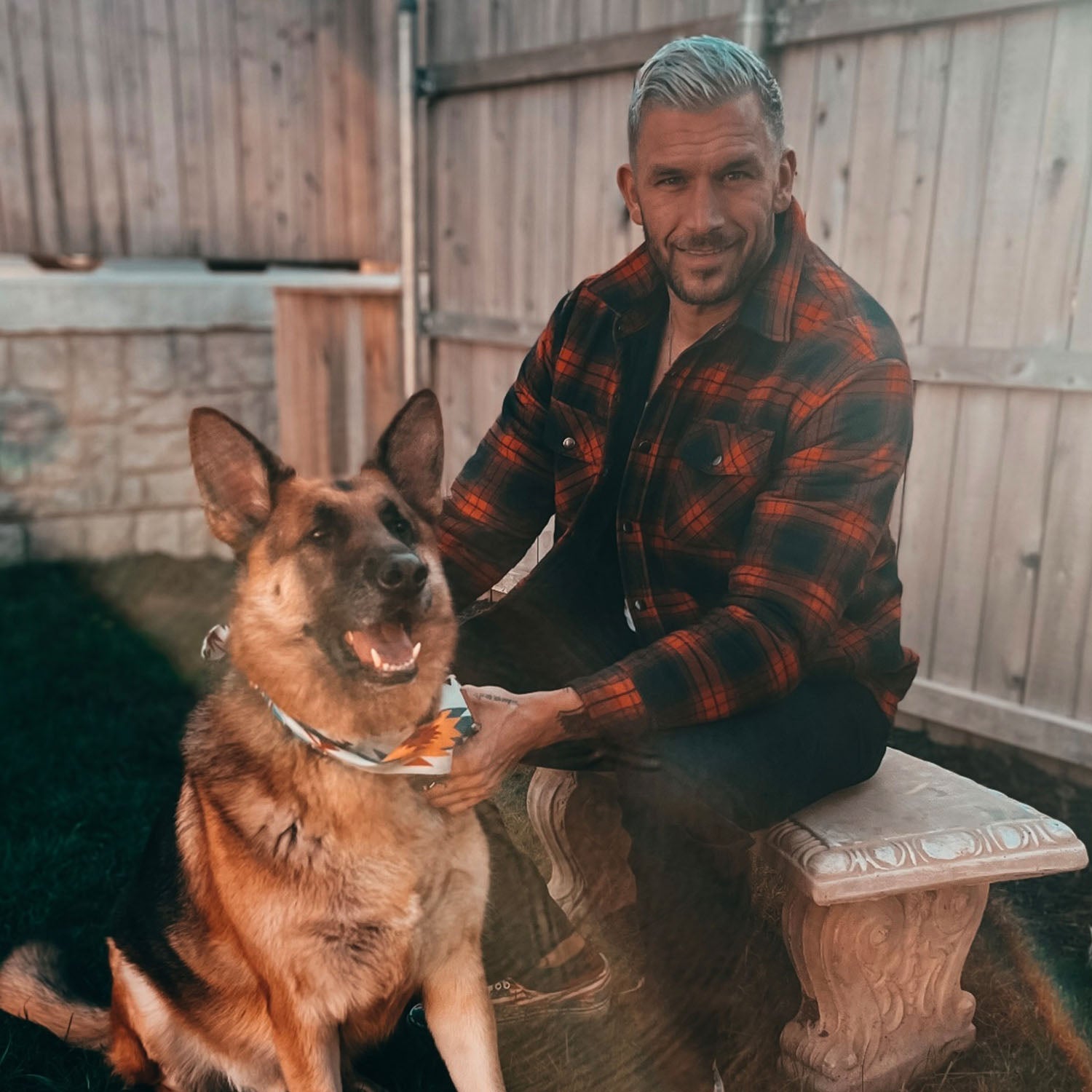 Noirski | Ocieplana flanelowa koszula w kratę z kieszeniami