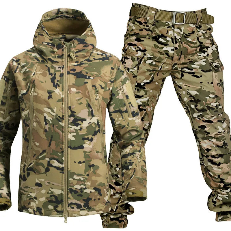 Męski komplet outdoorowy softshell, kurtka z kapturem i spodnie taktyczne z paskiem, na trekking i survival - Kamuflaż