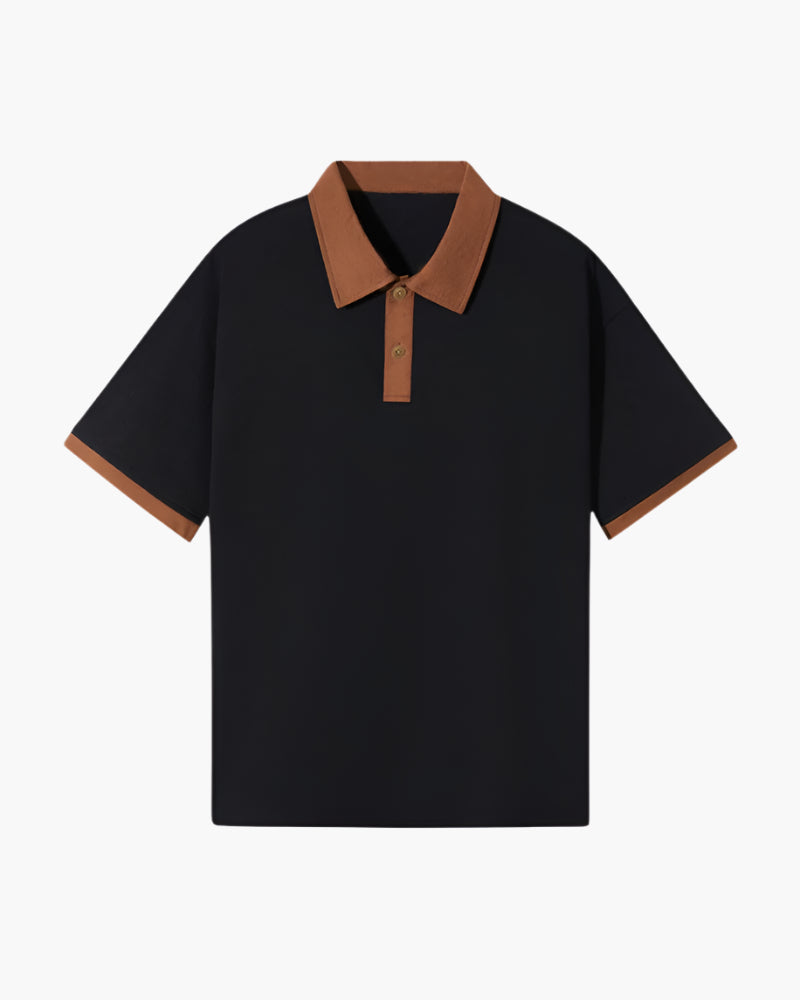 Koszulka polo z kontrastowym kołnierzykiem, luźnym krojem i eleganckim wykończeniem