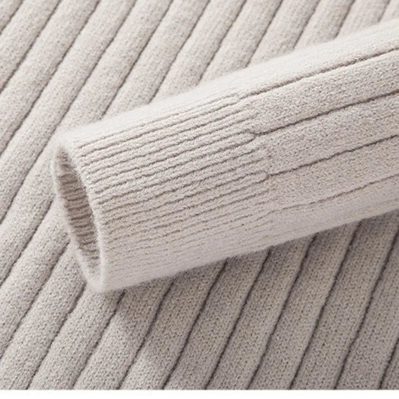 Sweter z bawełny z zamkiem błyskawicznym do połowy – wysoki kołnierz
