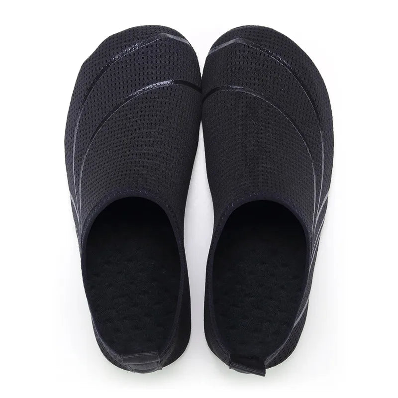 Buty do wody i pływania, lekkie i elastyczne, na plażę, basen i wakacje - Czarny