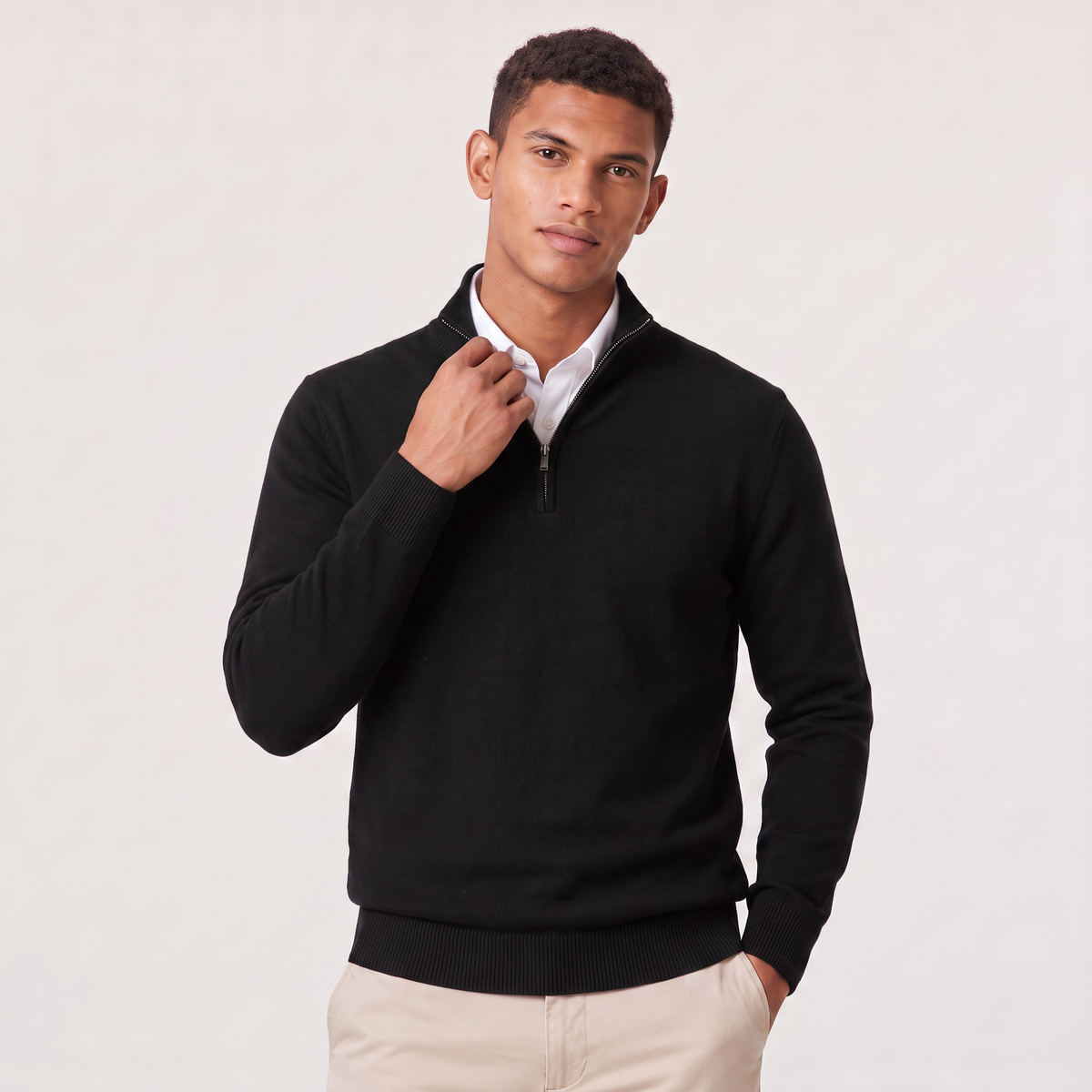 Sweter męski dzianinowy na zamek ze stójką, elegancki do koszuli i pod marynarkę - Czarny